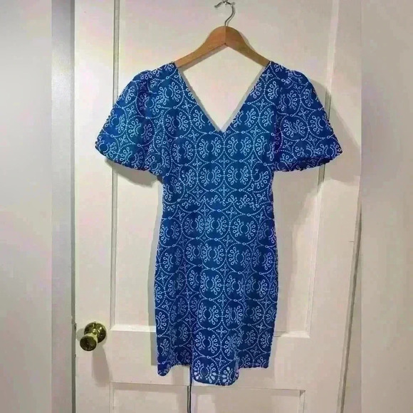 NWT MANGO Women's Embroidered Open Back Dress - Picture 5 of 7